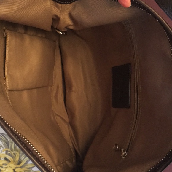 Authentic coach purse - Picture 6 of 8